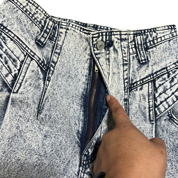 Jordache Vintage 80’s Acid Wash Cuff Blue Jeans Made in Hong Kong Size 9/10 - Picture 9 of 11